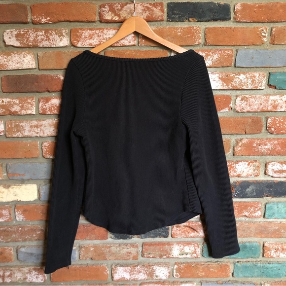 Good American Dramatic Ribbed Front Zip Long Sleeve Top - Picture 5 of 10